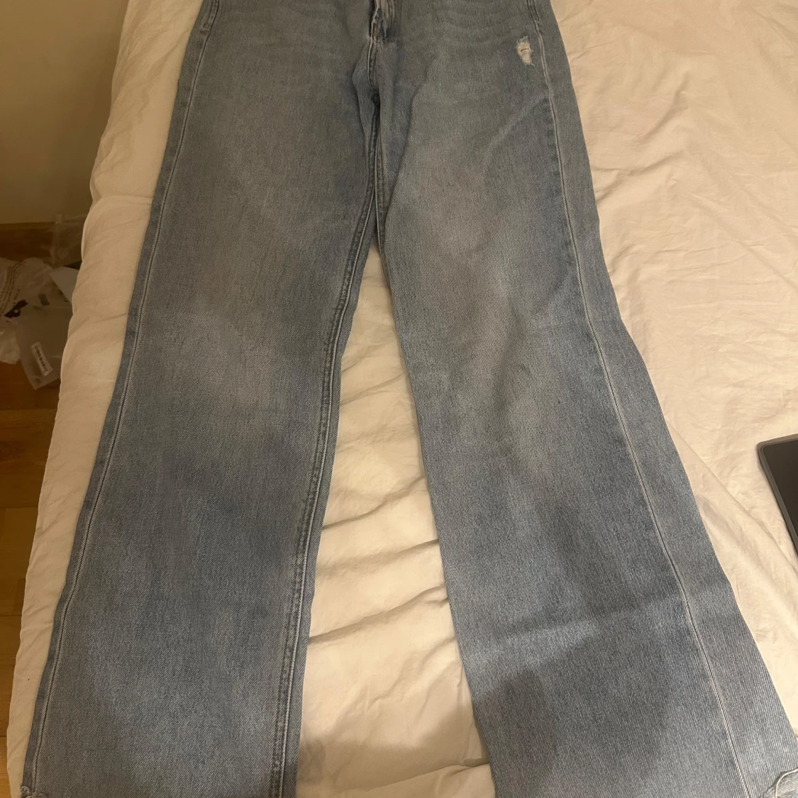 Ljusblå raka jeans från Stradivarius - 1