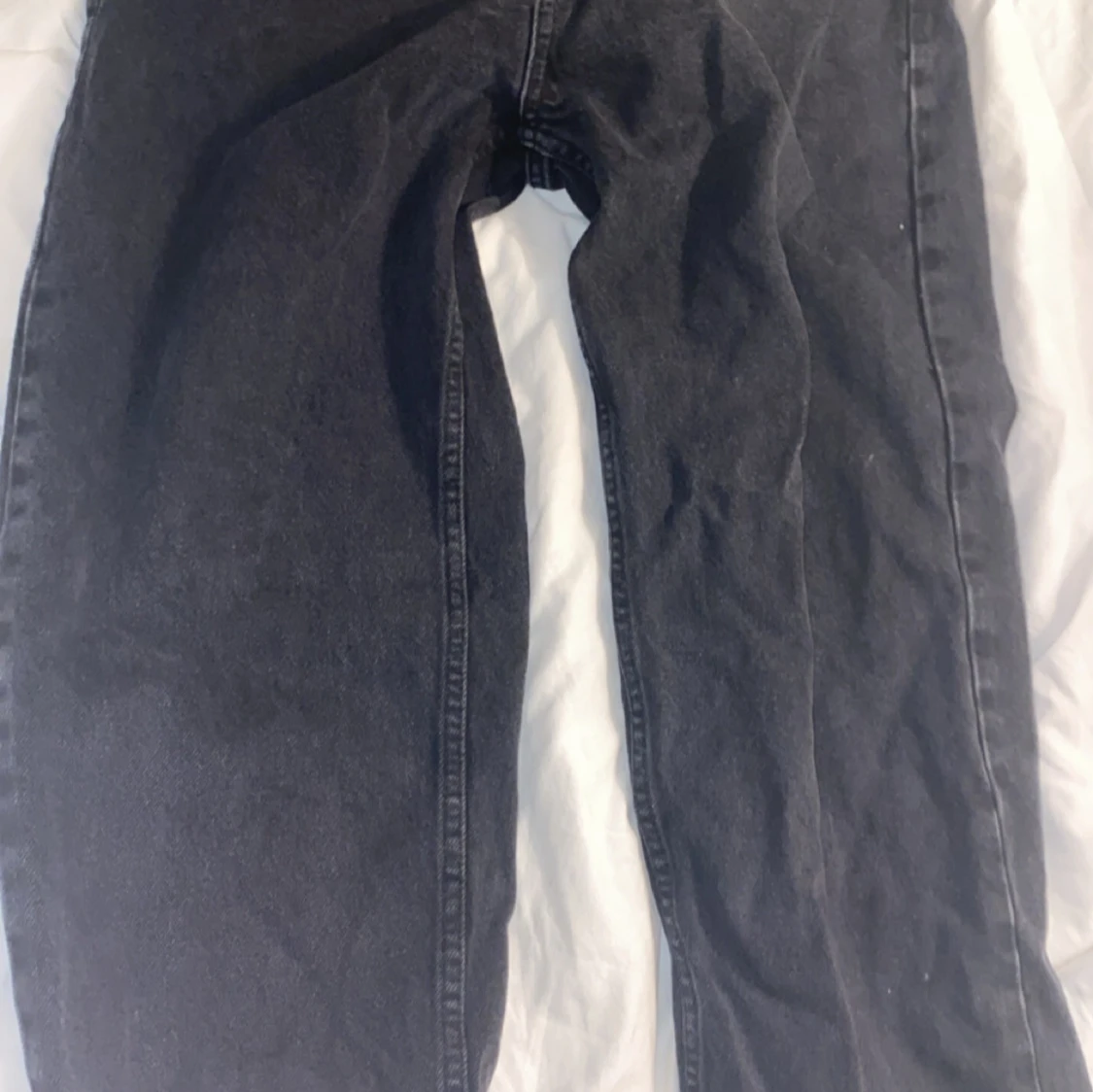 Svarta raka jeans - 2