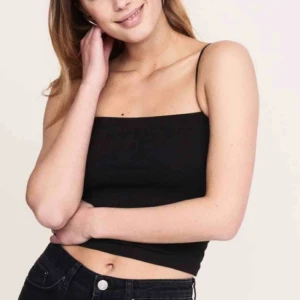  - Snyggt linne från gina tricot🖤🖤🖤🖤