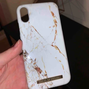  - Mobilskal till iPhone XR från Ideal of Sweden