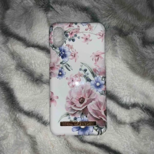  - Super fint ideal of Sweden skal. Använt försiktigt och är i bra skick.💕