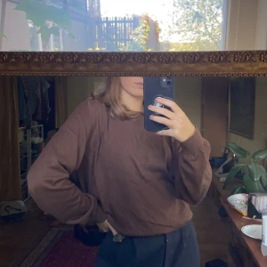 Massimo Dutti cotton silk  - Skönaste och finaste kvaliten, nämligen cotton silk, vilket höjer priset på plagget. Från Massimo Dutti, nyskick. Frakt ingår i priset.