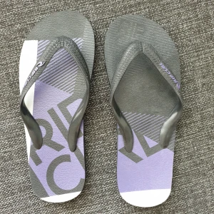 Mens flip flops - Beach flip flops - worn once 
