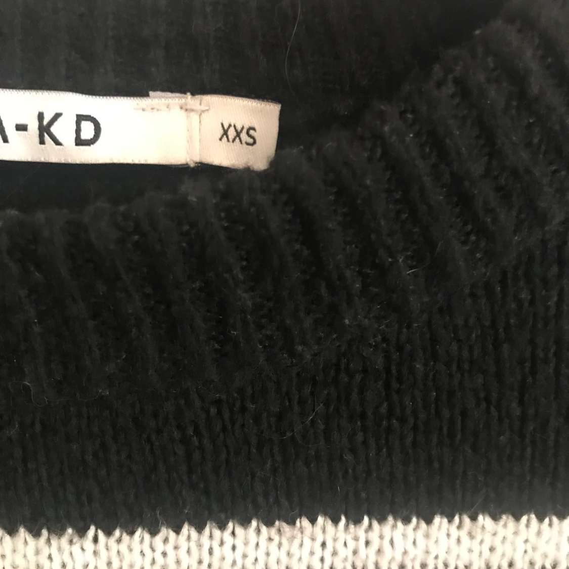 Stickad tröja från Nakd  - 90