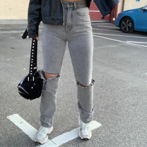 Byxor - Storlek UK 6 (S, W24-25) 