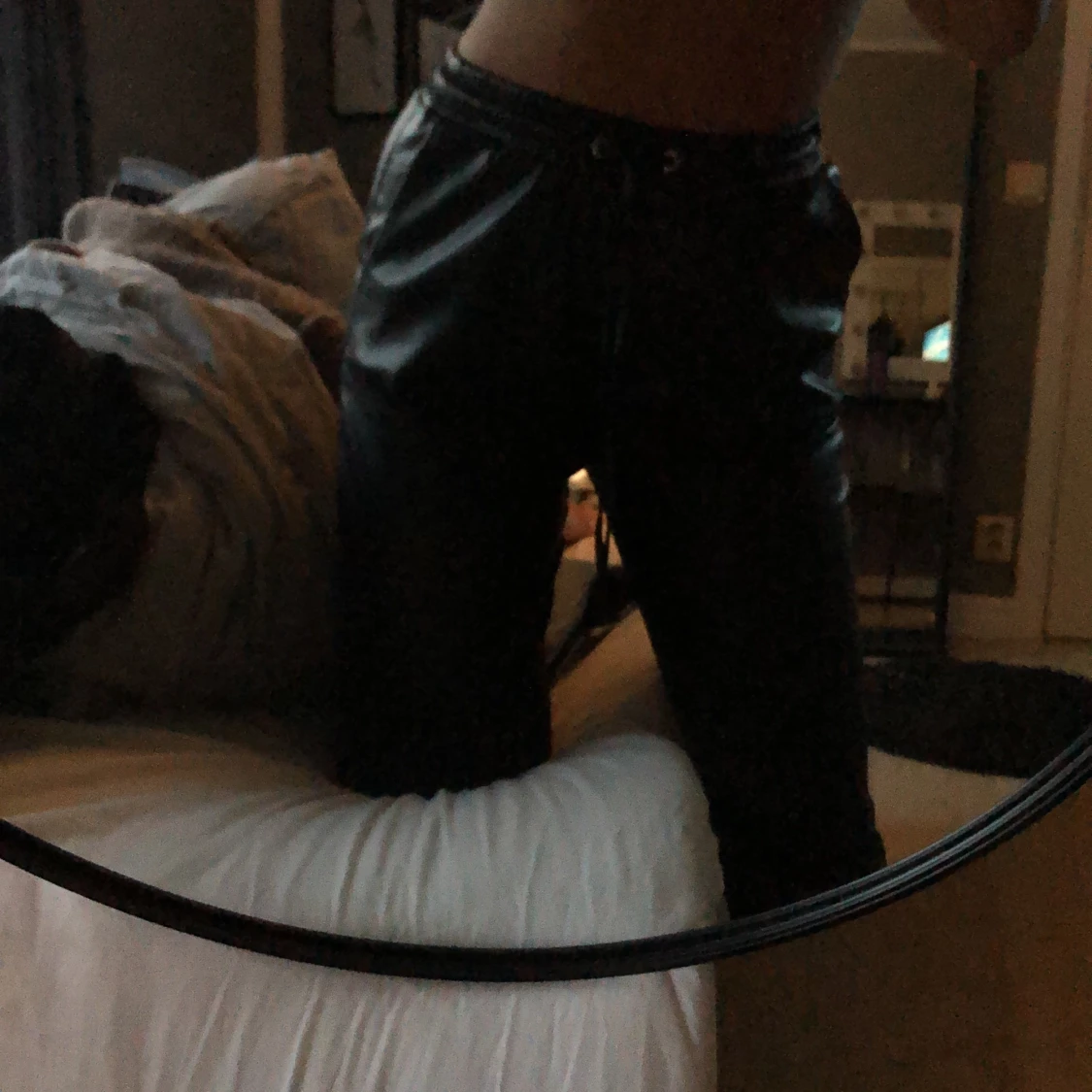 Skinnbyxor från nakd - 90