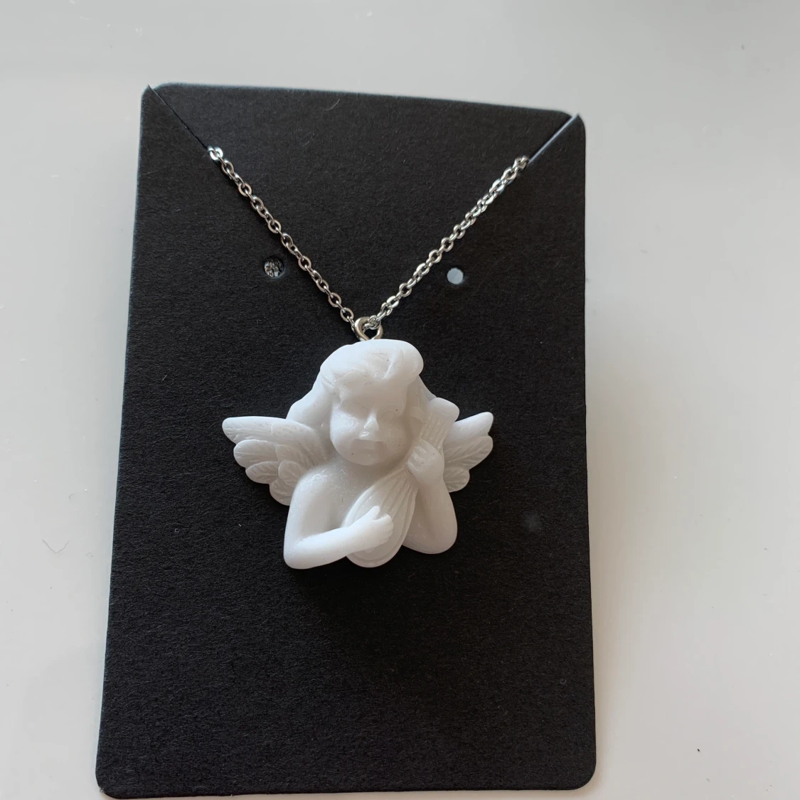 Halsband Ă€ngelđ