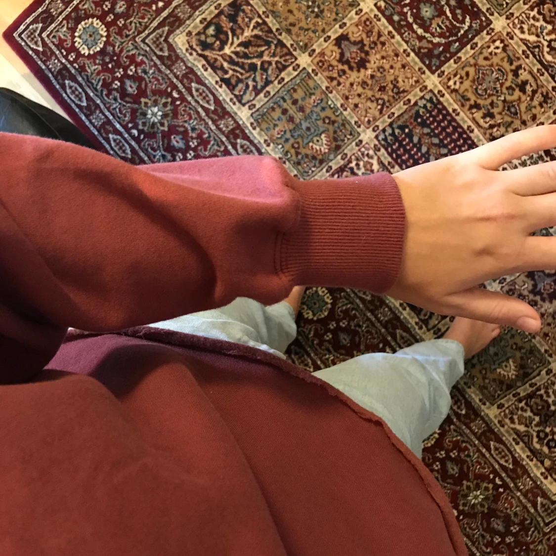 Secondhand avklippt tjocktröja. - 91