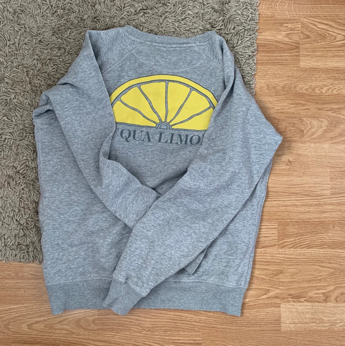 Grå aqua limoné tröja - 91