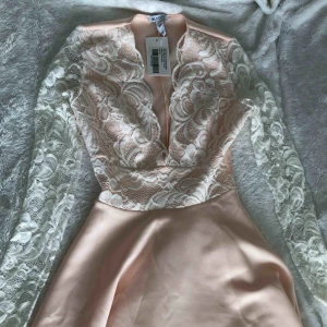  - Super söt/snygg klänning! 