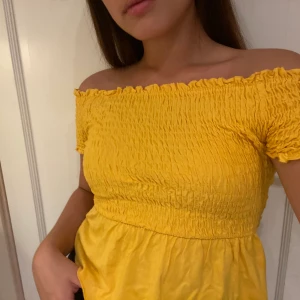 Topp - Frakt ingår💗