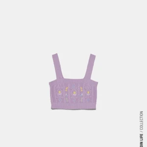 Lila topp - En lila topp från Zara. Använd 1-2 gånger, säljer den pga att jag inte använder den. Storlek S