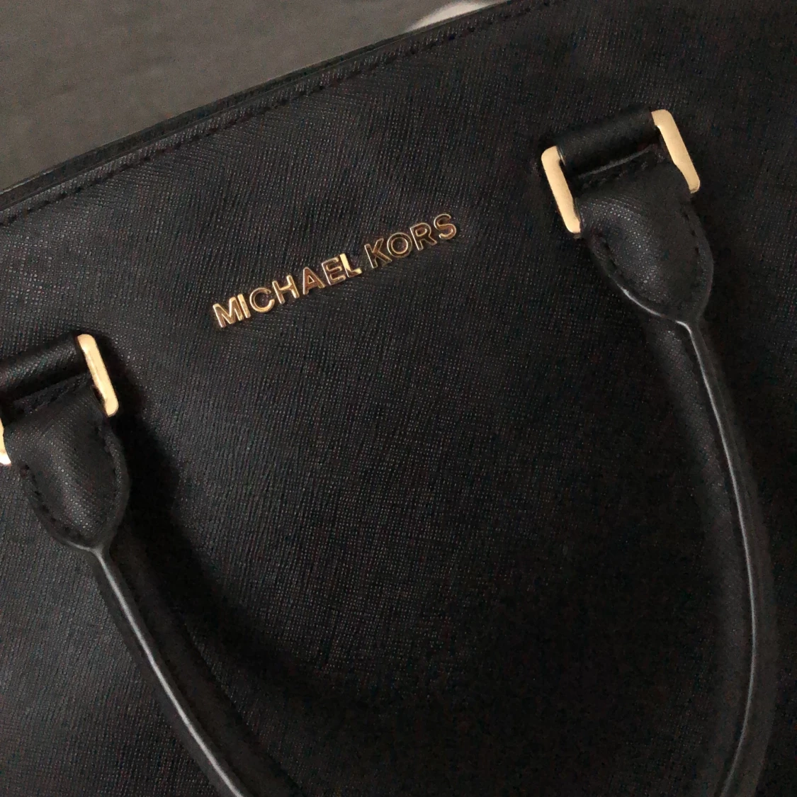 Äkta Michael Kors väska  - 91