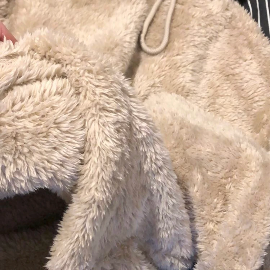 Beige mysig hoodie från hm i storlek xs - 90