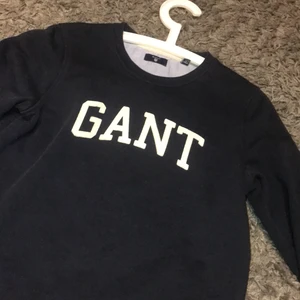 Gant tröja - Super skön gant tröja i jätte fint skick skriv för fler bilder eller frågor❤️ köparen står för frakten