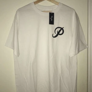 Vit T-Shirt - Bra skick, Storlek L