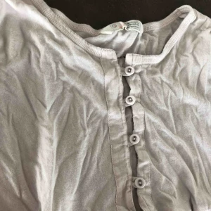  - Odd Molly tröja använd vid 1 tillfälle. Storlek 1