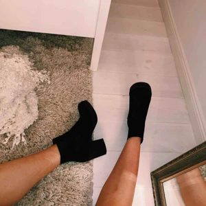  - Boots från attitude, aldrig använda! Storlek 36 men känns mer som 37. Frakt ingår i priset :)