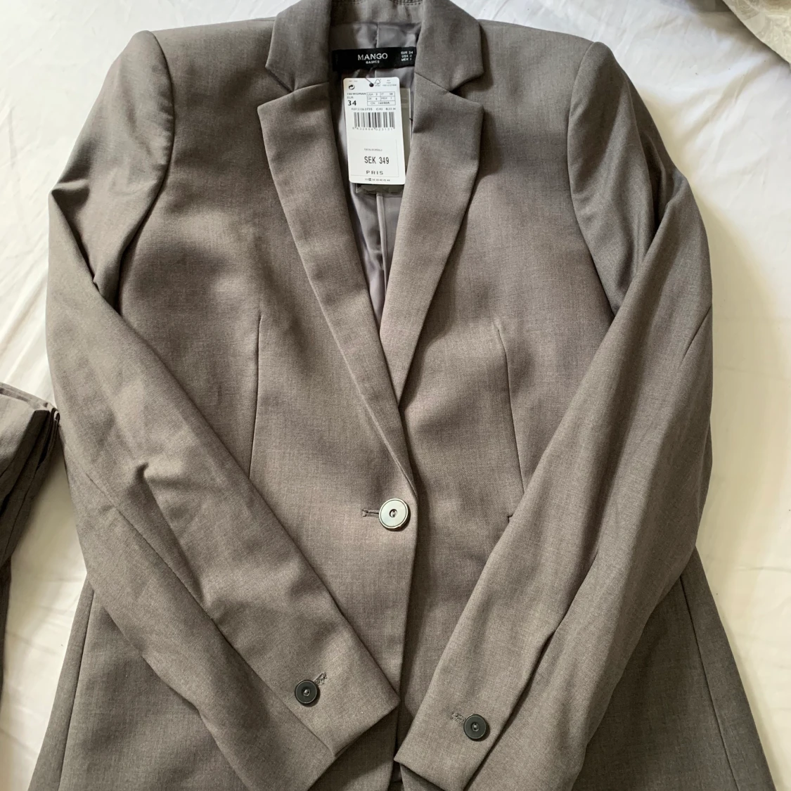 Grå kostym 34/36 - 90
