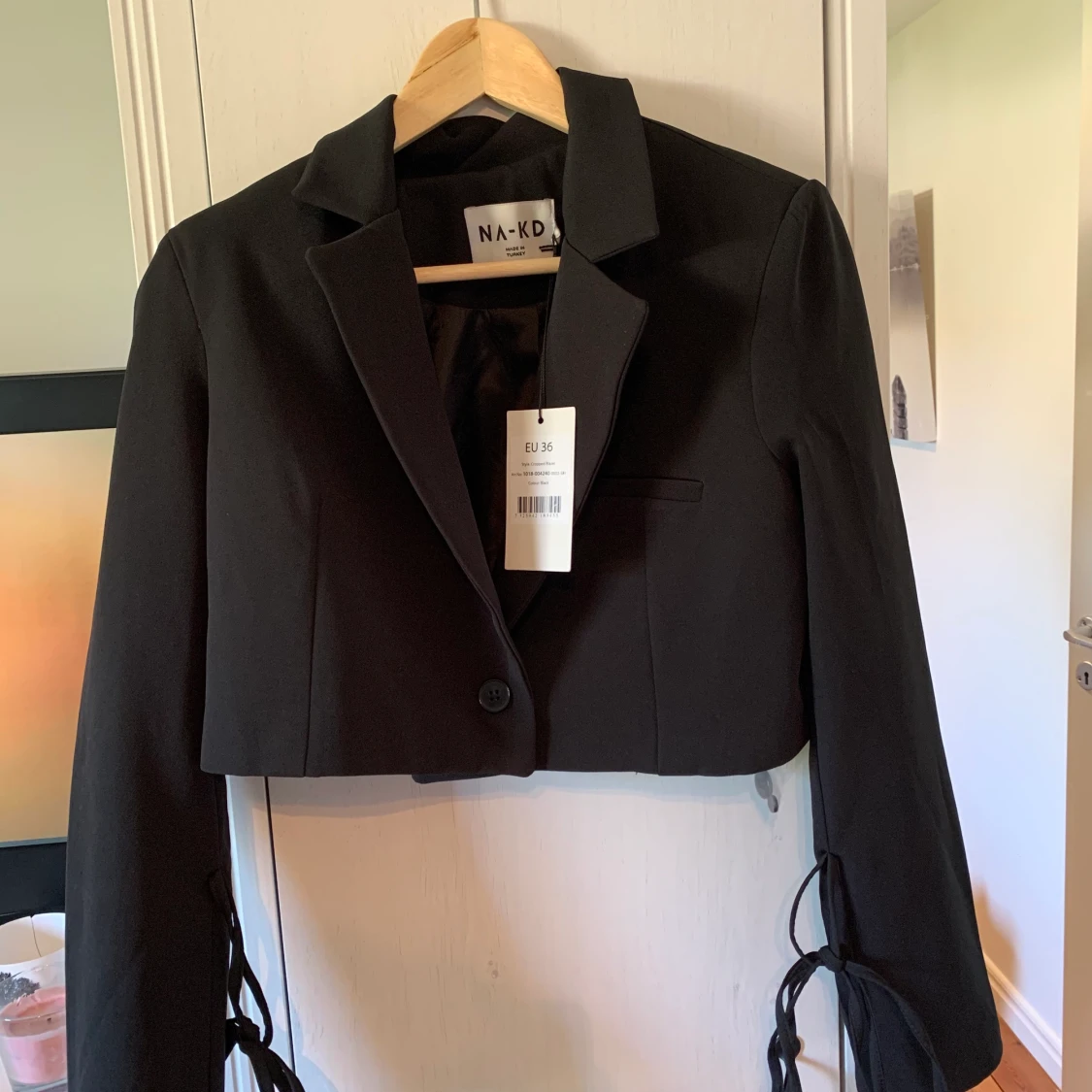 Cropped blazer