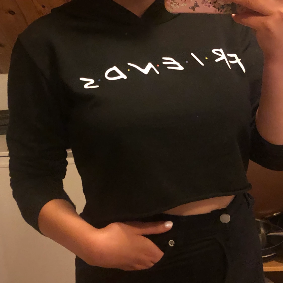 Croppad Friends Hoodie - 90