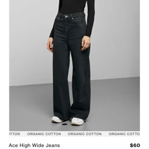 ACE weekday - Znygga jeans från weekday i svart. Storlek 27 men passar mig som vanligtvis är en storlek M. 