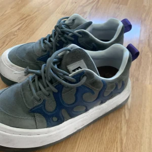 Eytys skor  - Säljer mina eytys då dem inte kommer till användning, fint skick😊