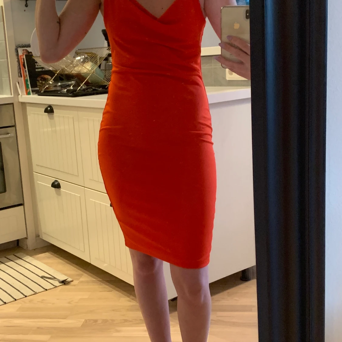 Röd klänning - 90