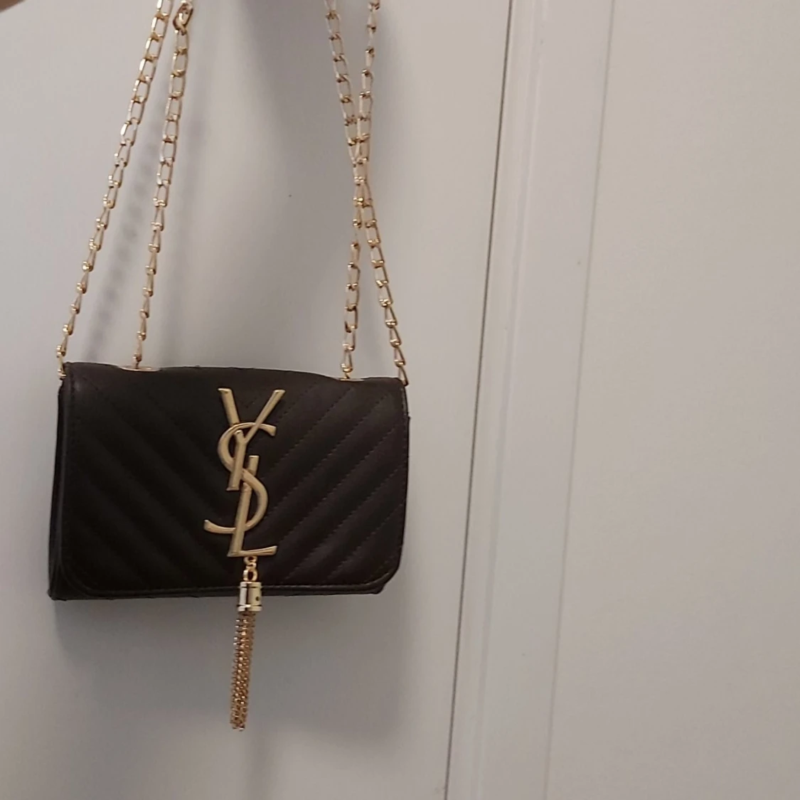 Äkta saint laurent väska