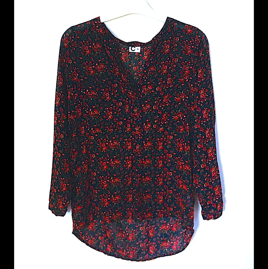 Blommönstrad Blus från Cubus - Strl 34