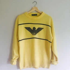  - Begagnat skick, alltså lite nopprig men annars finfin!