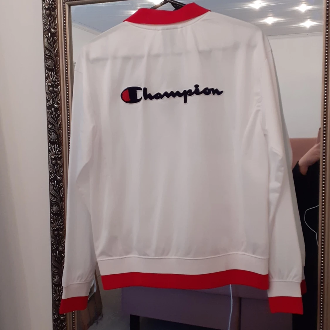 Champions tröja endast provad storlek small - 91