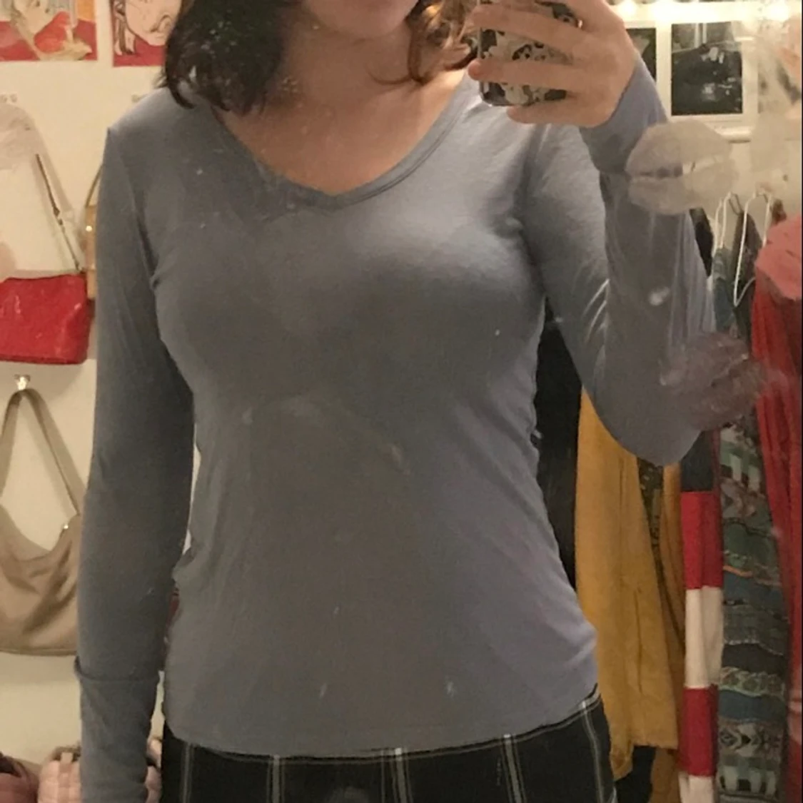 blå långärmad tröja