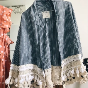  - Boho-kimono. Perfekt till stranden i sommar! 