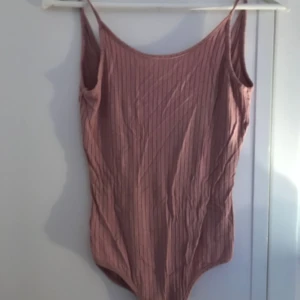  - Body fra urban outfitters