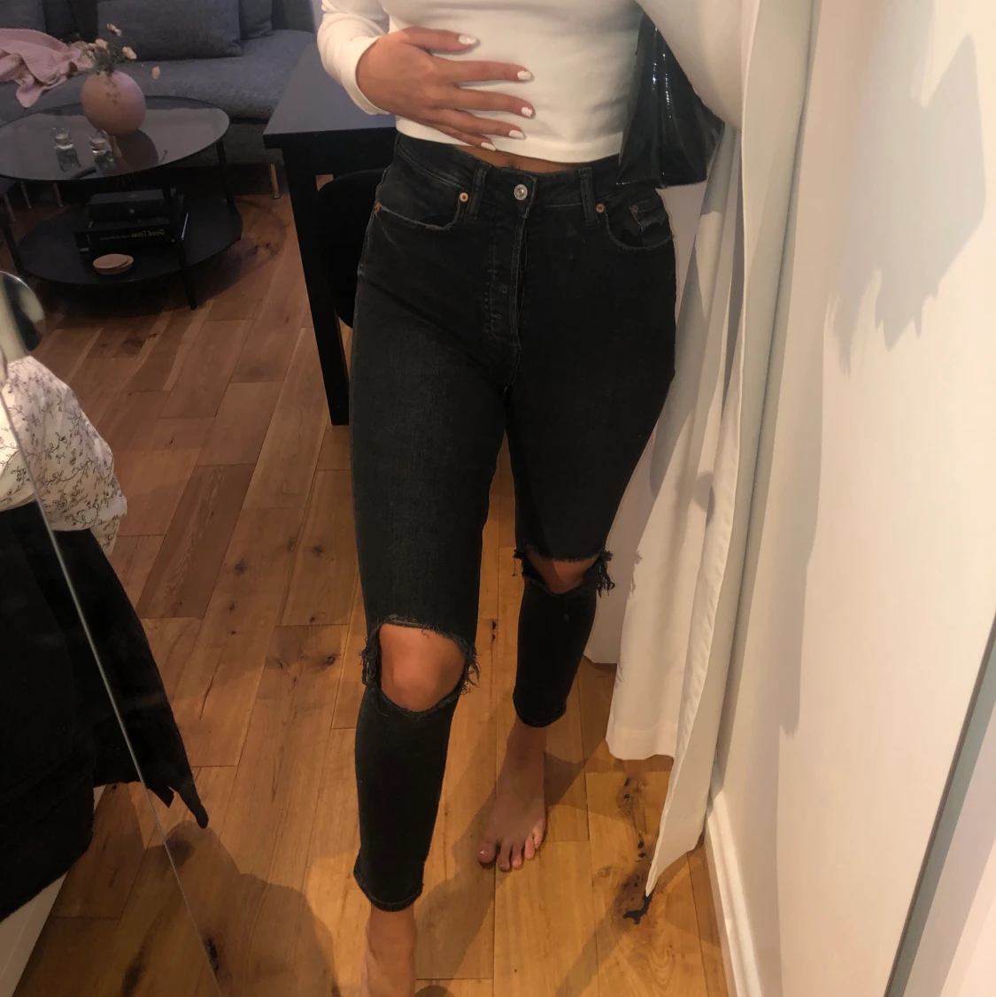 Jeans med slitningar  - 90