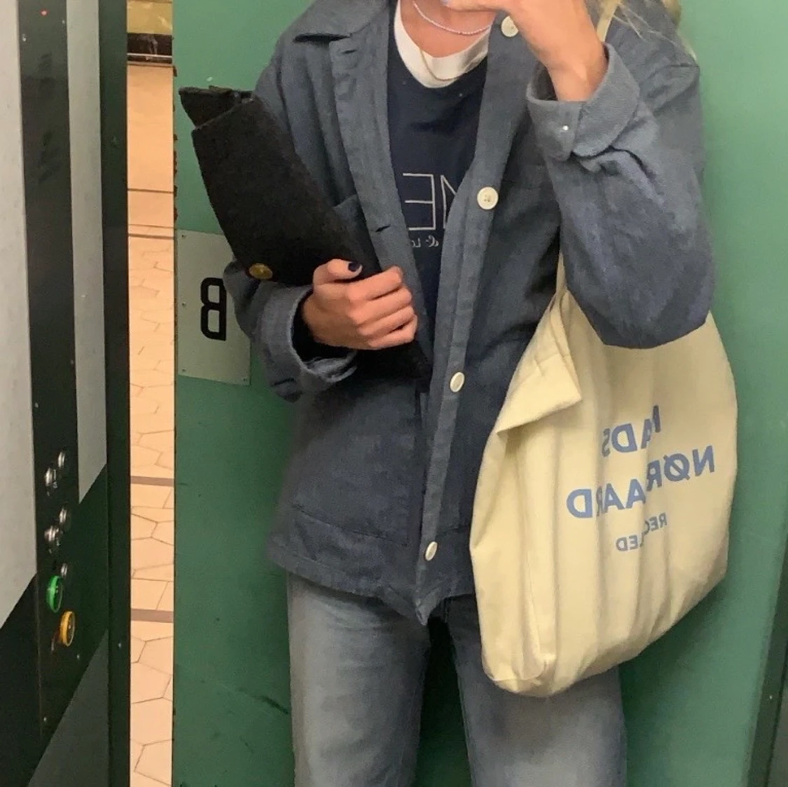 ljusblå jacka  - 91