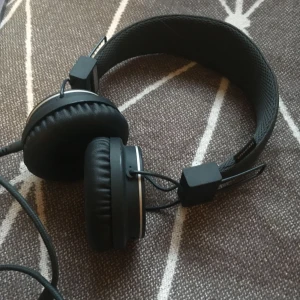  - Headphones Urbanears (Barely used) 