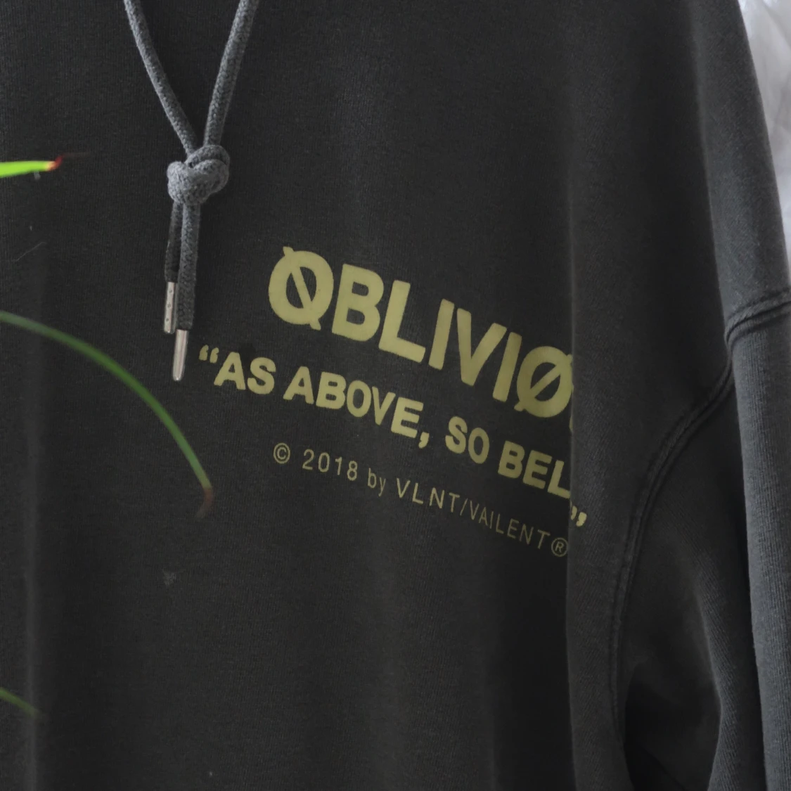 Hoddie  - 90