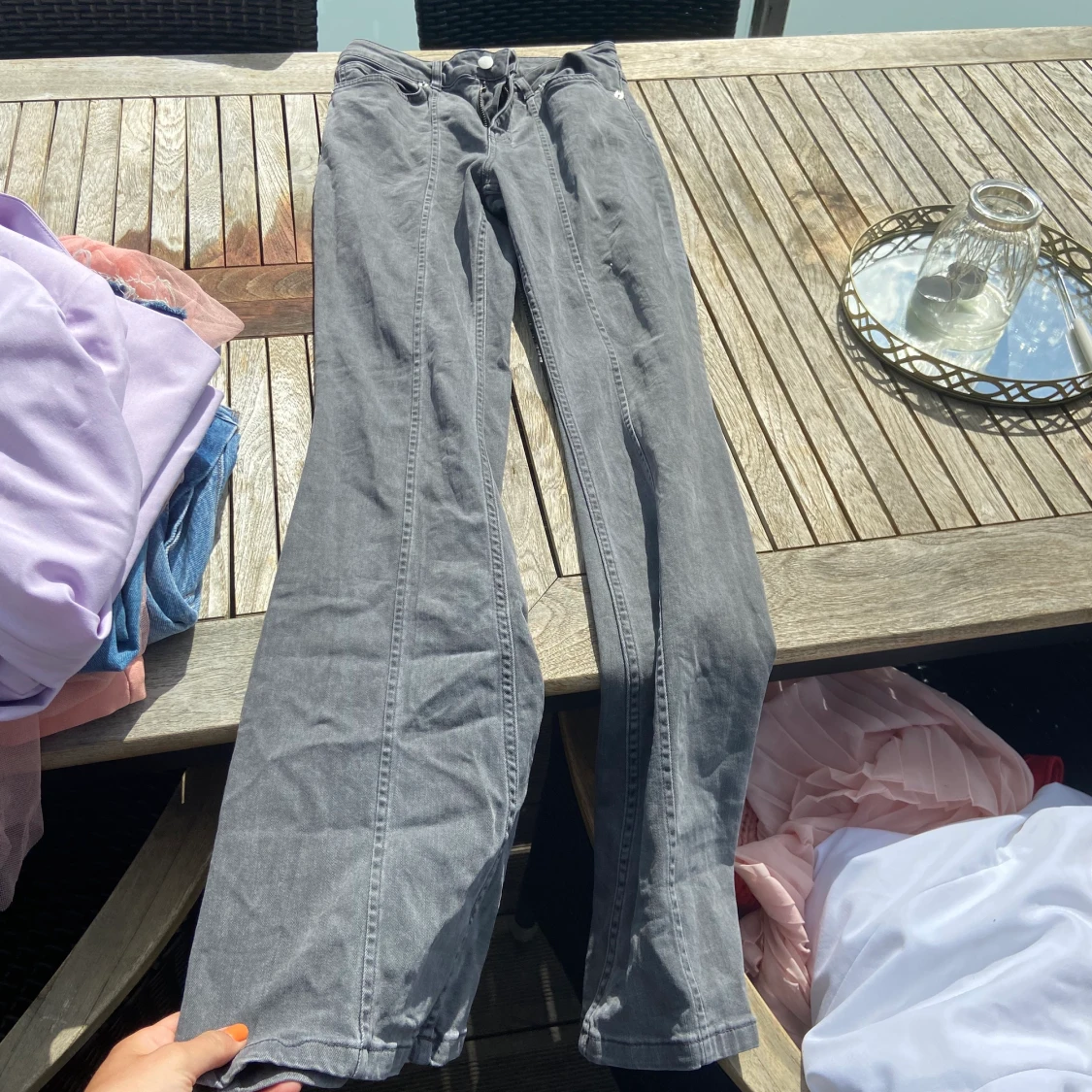 Gråa jeans nakd AJF