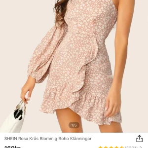 Shein klänning - Klänning från shein sälja pga att den inte passade mig! Sjukt fin klänning!