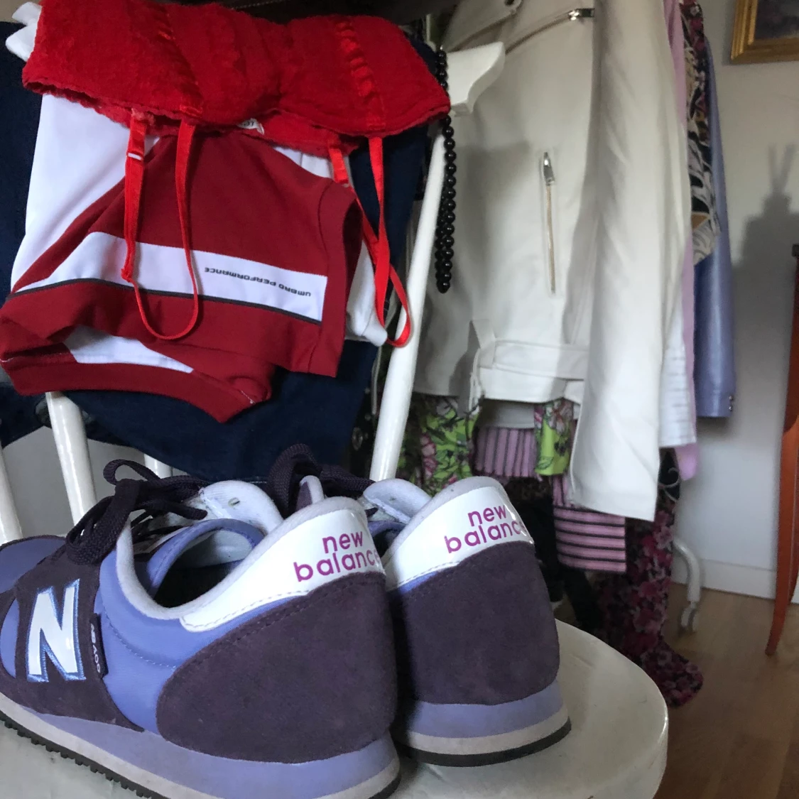 Old school New Balance sneakers! - 90