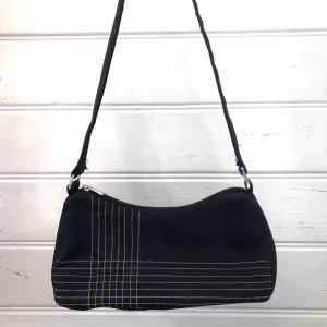 Liten handväska - Superfin handväska i perfekt skick!🥰 