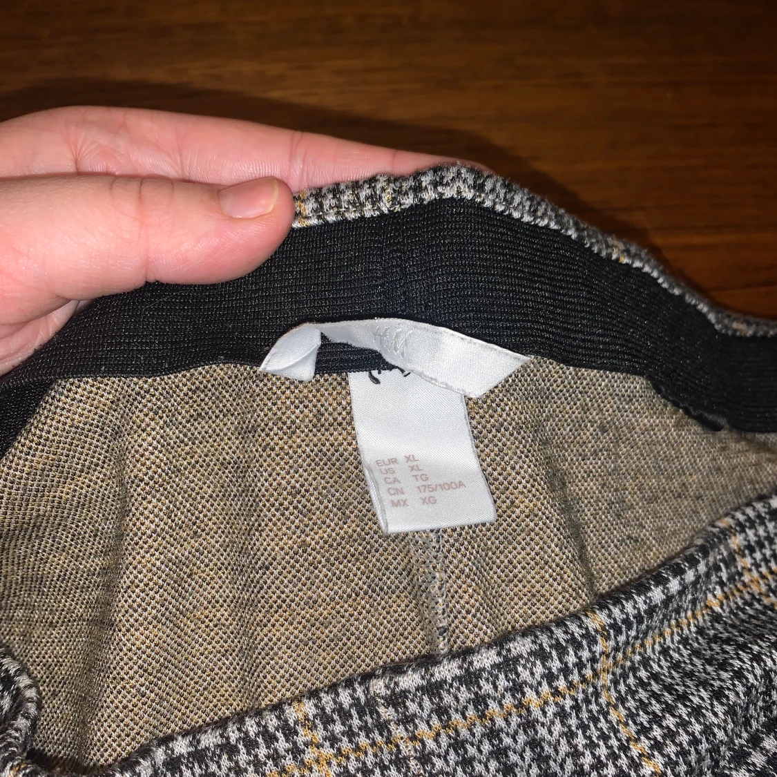 Zara work pants, soft and good quality  - 90