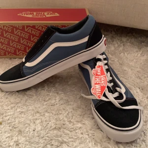 Vans skor  - Oanvända i storlek 44