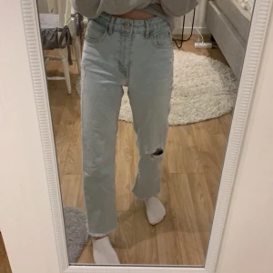 jeans från hm - är ca 1,62 lång och säljer för ja inte använder dem längre :)