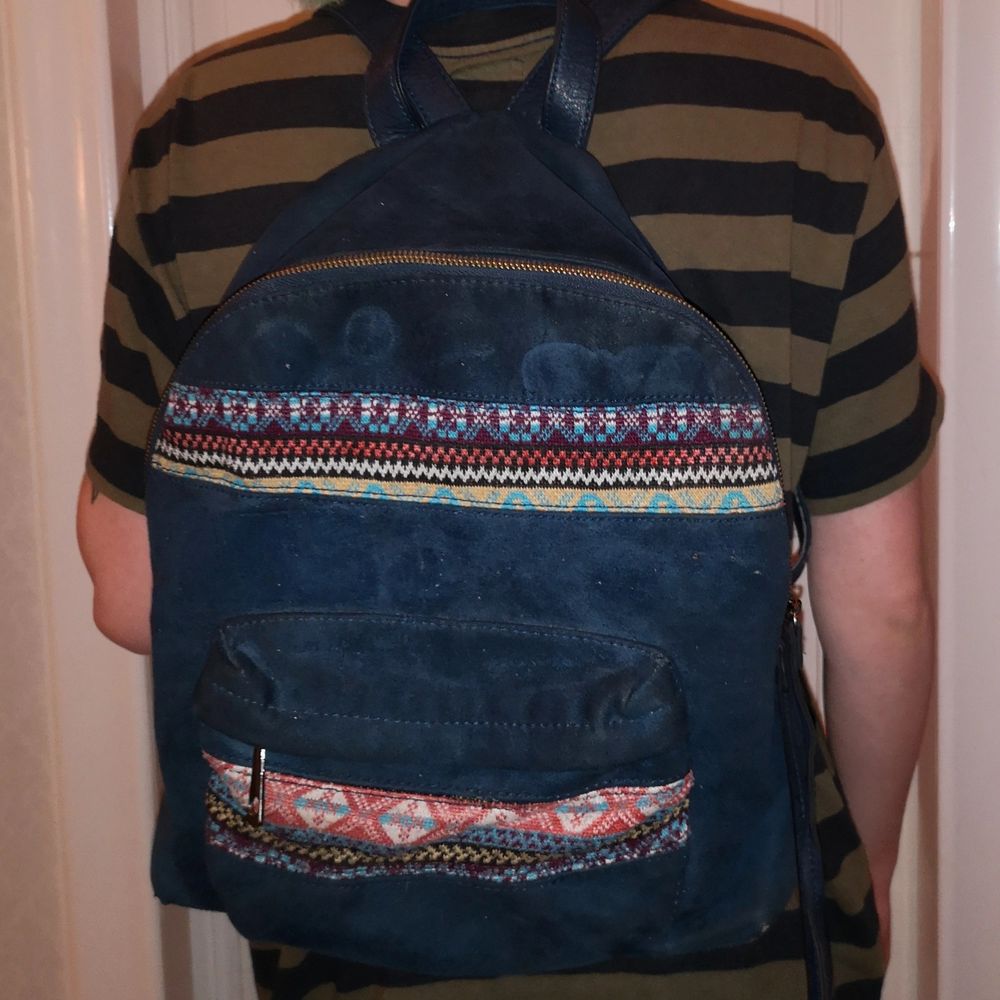 Blå ryggsäck - Väskor | Plick Second Hand