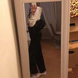 Connie Bag - Knappt använd fin väska med 5fack. Orginal pris: 349kr