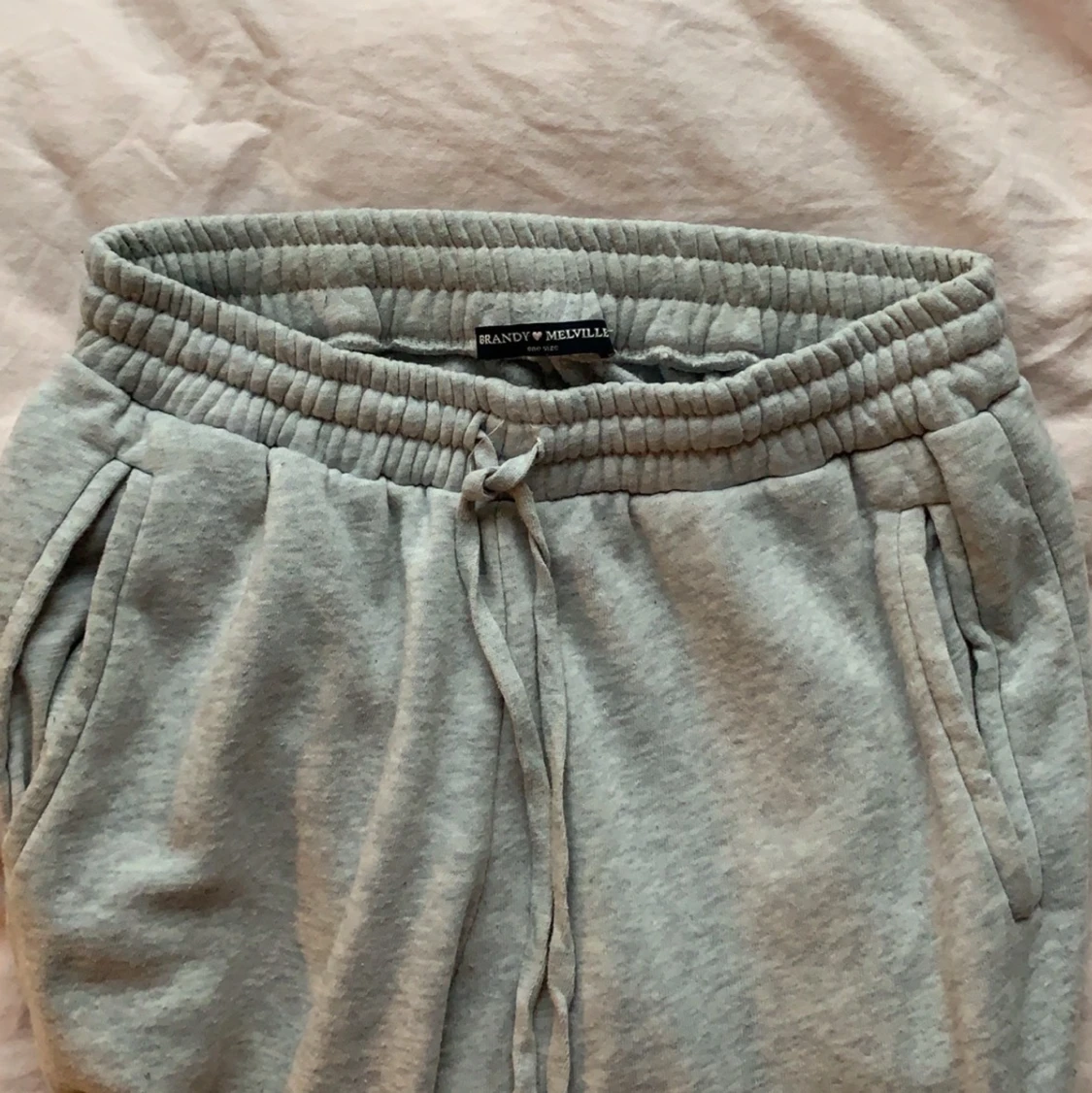 Brandy Melville sweatpants - 90