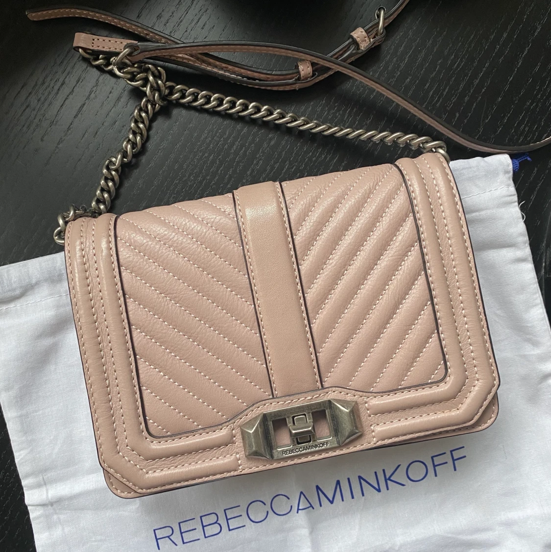 Rebecca Minkoff väska
